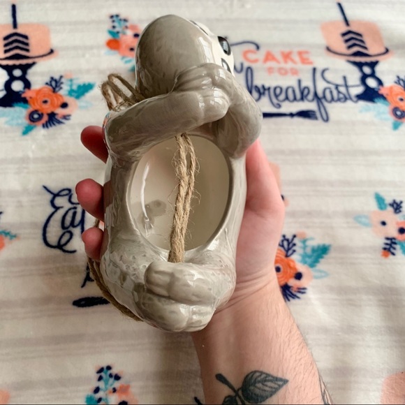 🦥 Ceramic Wall / Ceiling Hanging Sloth Planter 🦥 - Picture 5 of 6